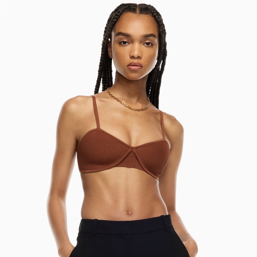 Babaton bra top